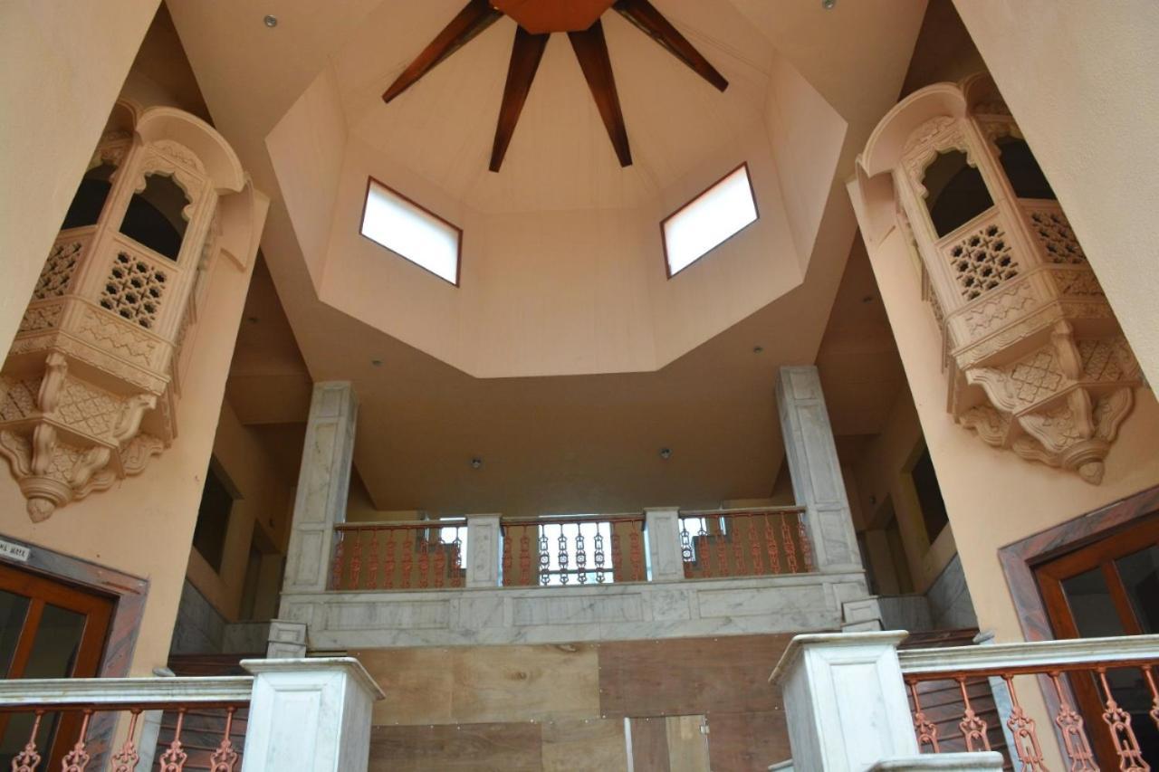 Ananda Krishna Van Vrindāvan 外观 照片