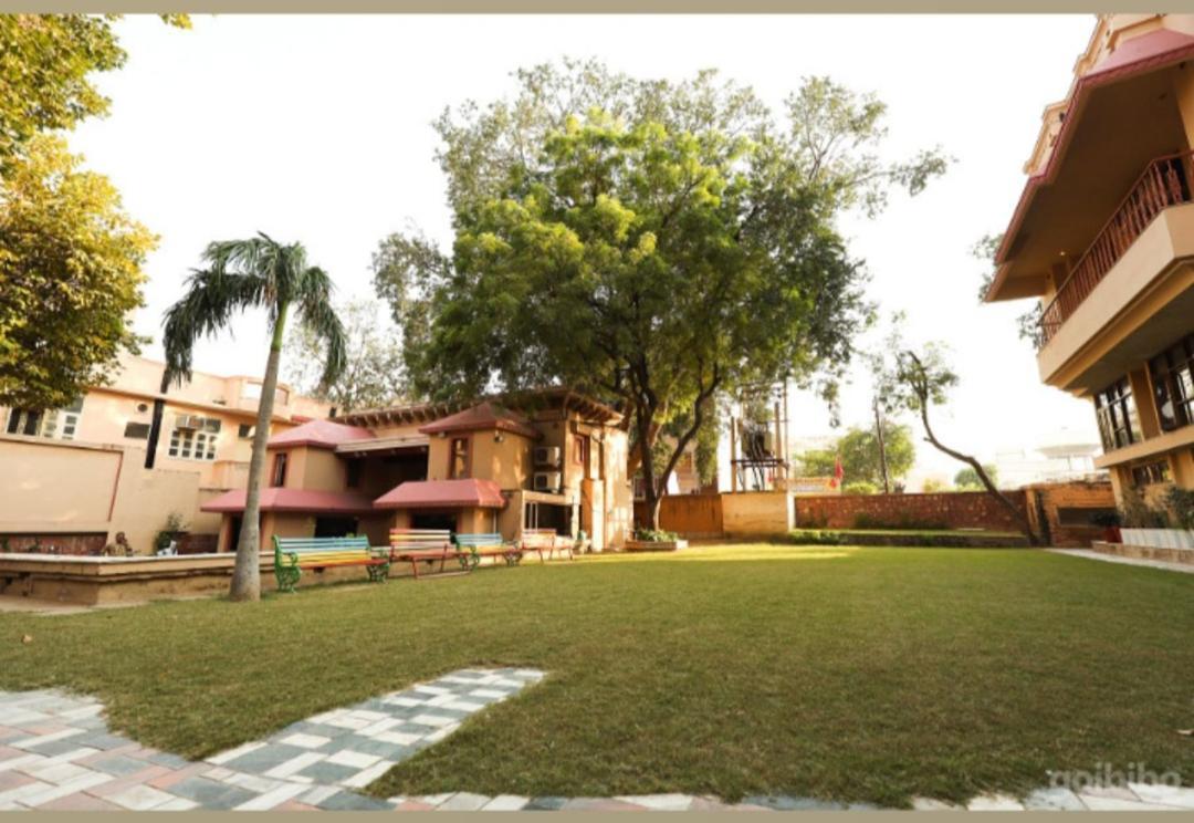 Ananda Krishna Van Vrindāvan 外观 照片